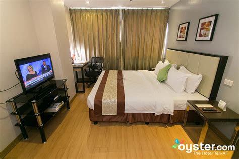 royal ace hotel|ACE HOTEL & SUITES $74 ($̶1̶3̶1̶) .